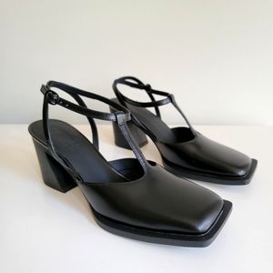 Camper Karole Pump NEW